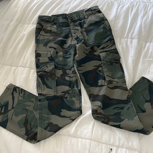 Never Worn Camo Wrangler Straight Fit Cargo Pants